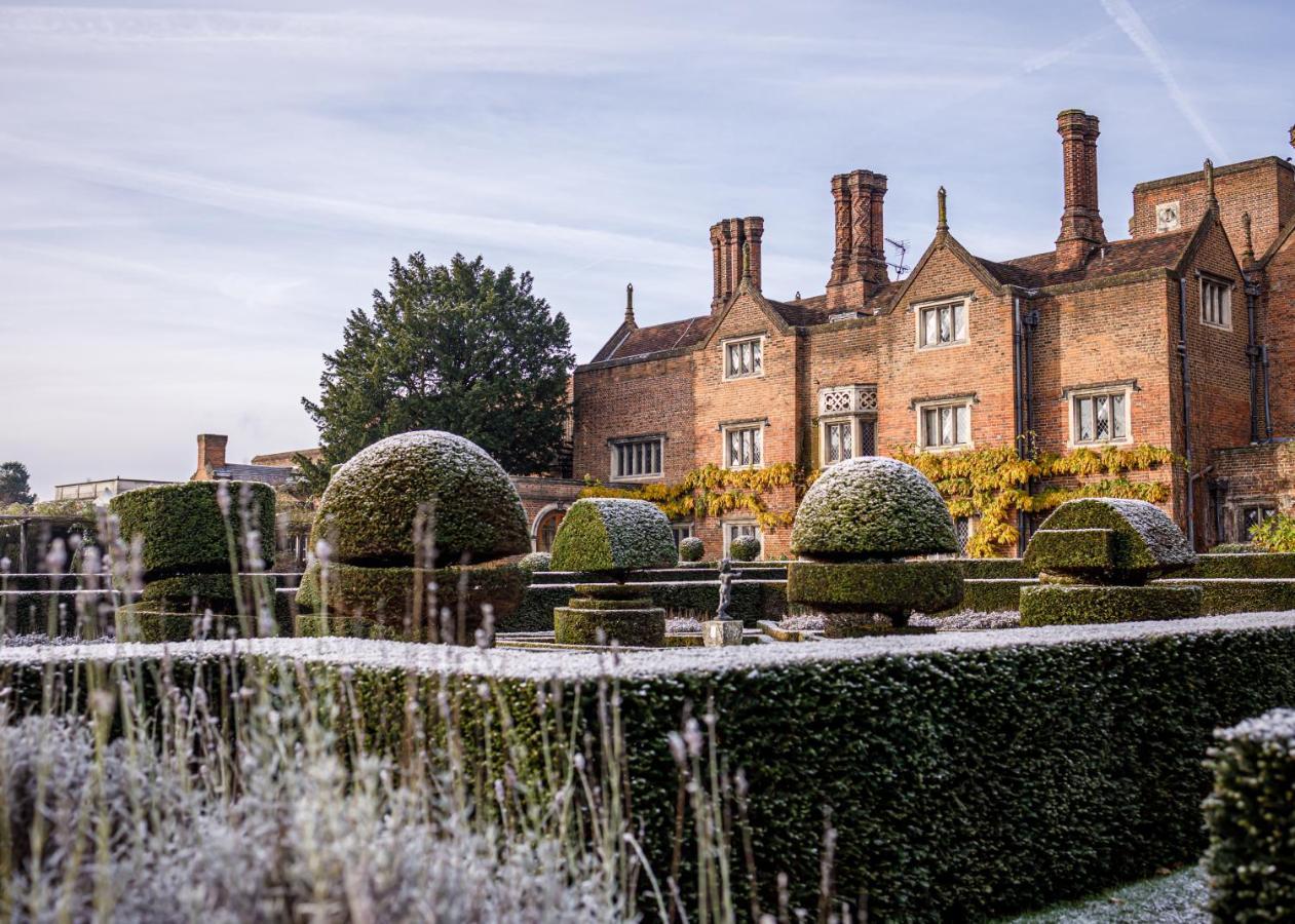 Hotel Great Fosters - Near Windsor à Egham Extérieur photo